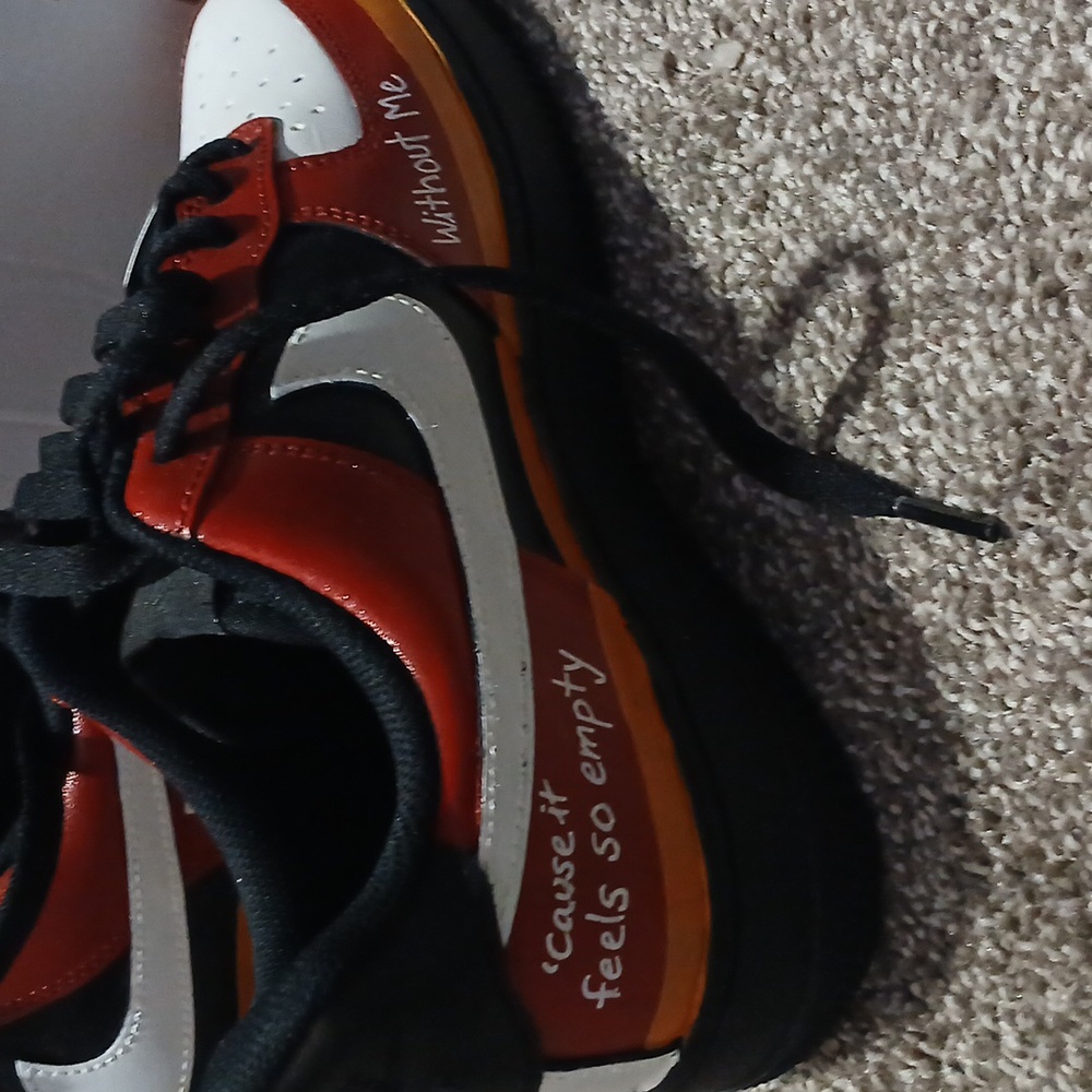 Custom AirForce1 Eminem Nikes - Picture 5 of 9
